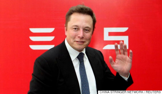 テスラ、Uberに自動運転車の使用を認めない？ 自社の配車サービスを 