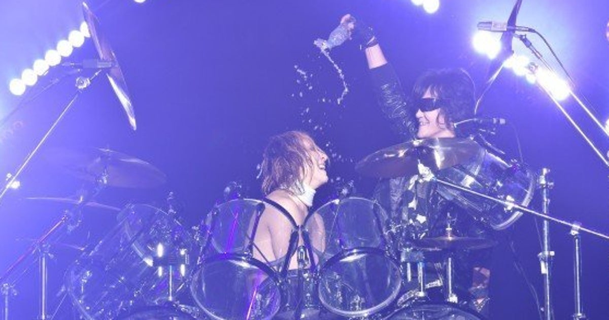 X Japan シン ゴジラを撃退 紅白歌合戦でコラボ ハフポスト X Japan シン ゴジラを撃退 紅白歌合戦でコラボ ハフポスト