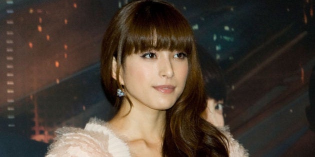 SEOUL, SOUTH KOREA - SEPTEMBER 27: Japanese actress Uehara Takako attends the 'Fugitive Plan B' press conference at the Lotte Hotel on September 27, 2010 in Seoul, South Korea.The drama will open on September 29 in South Korea. (Photo by Han Myung-Gu/WireImage)