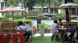 日本の道路空間でパークレットができないワケとは?池袋・GREEN BLVD