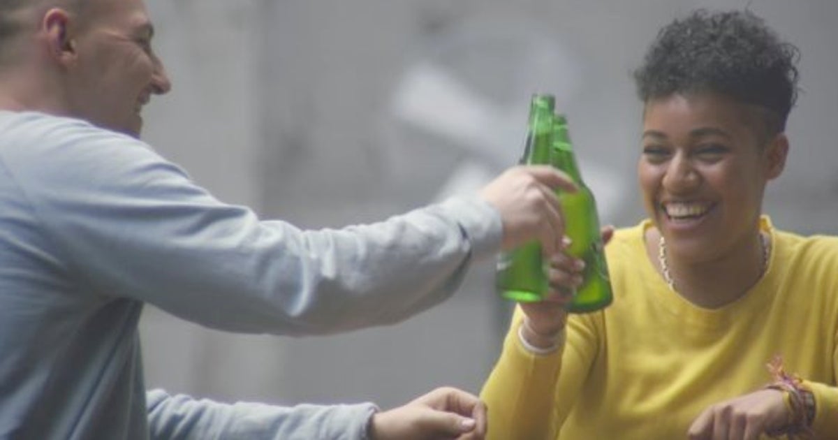 価値観が違う相手とビールを。ハイネケンにあって、サントリーの