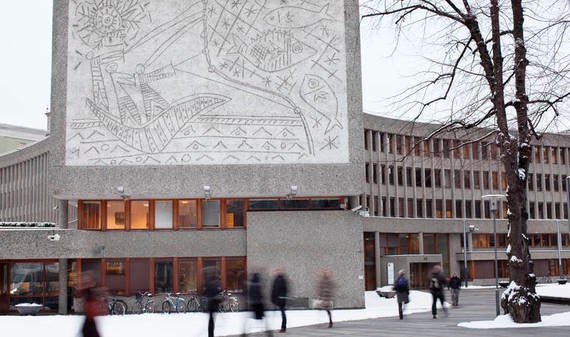 ピカソの稀少芸術が解体 ノルウェーのテロ爆発現場の未来で議論 ハフポスト