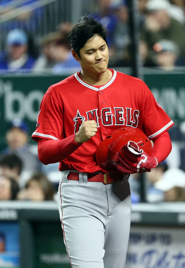 大谷翔平スゴすぎ 満塁でメジャー初の三塁打 ベンチでお辞儀する姿が可愛いよおおおお ハフポスト