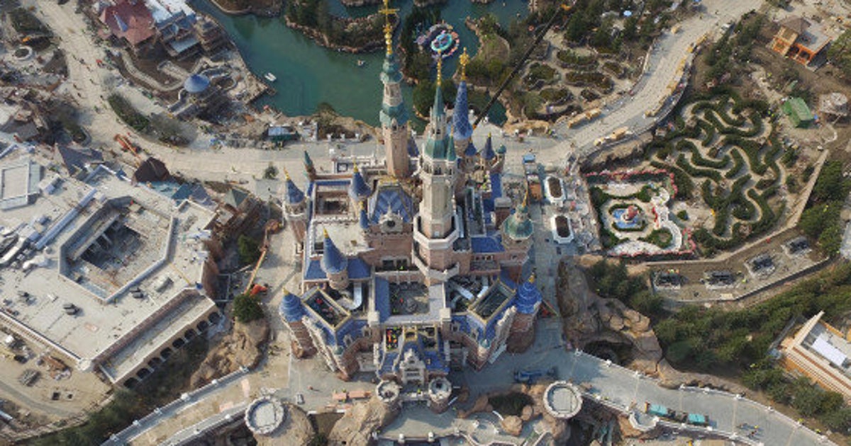 これが上海ディズニーランドだ 空から捉えた中国の 夢の国 画像集 ハフポスト これが上海ディズニーランドだ 空から捉えた中国の 夢の国 画像集 ハフポスト