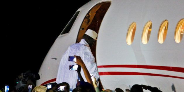Former Gambian president Yahya Jammeh boards a private jet before departing Banjul airport, Gambia January 21, 2017 into exile. REUTERS/Afolabi Sotunde