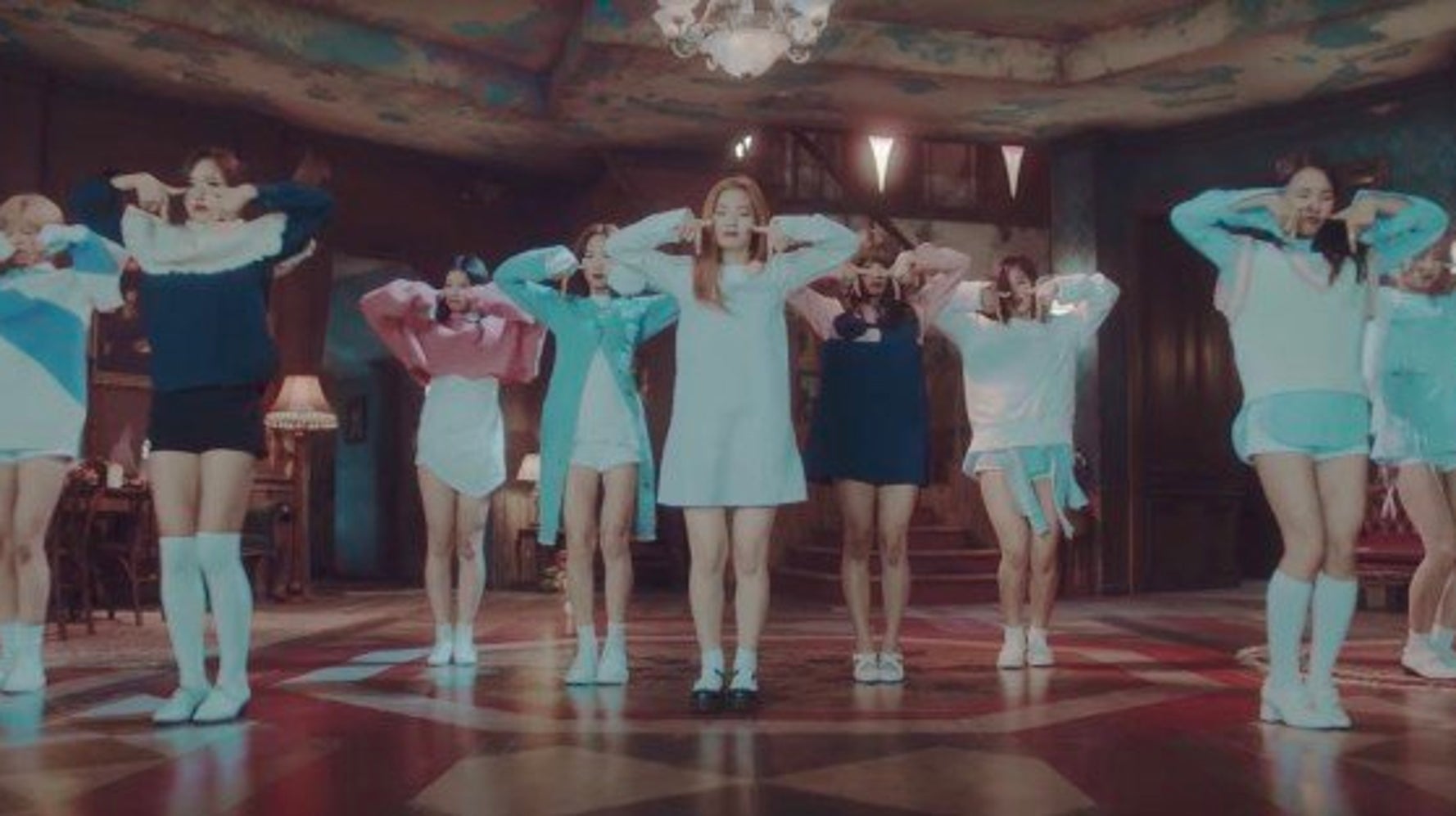 Twiceの人気急上昇 韓国の多国籍アイドル その魅力を大学生に聞いてみた ハフポスト News