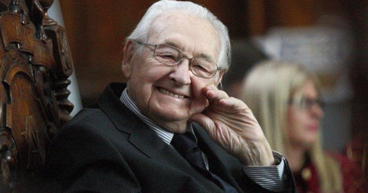 アンジェイ・ワイダ監督が死去 「抵抗3部作」で知られるポーランドの