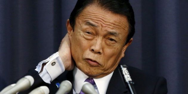 麻生太郎氏 韓国に金を貸せば返ってこないかも 韓国側は反発 通貨協定めぐり ハフポスト