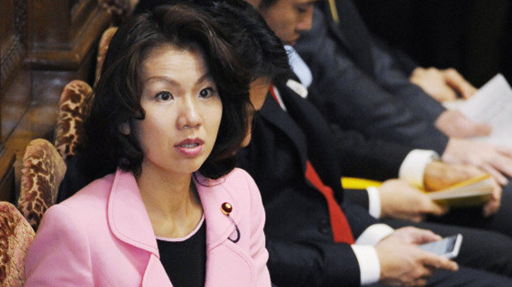 豊田真由子様に向かって など議員の新たな暴言を公開 音声も 週刊新潮が再び報じる ハフポスト News 豊田真由子様に向かって など議員の新たな暴言を公開 音声も 週刊新潮が再び報じる ハフポスト News