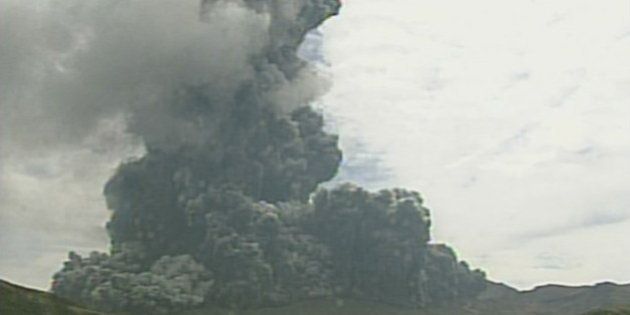 A video grab from the Japan Meteorological Agency's live camera image shows an eruption of Mount Aso in Aso, Kumamoto prefecture, southwestern Japan, September 14, 2015. Mount Aso, a volcano located on Japan's southernmost main island of Kyushu, erupted on Monday, Japan's Meteorological Agency said, sending up huge plumes of grey ash and smoke. REUTERS/Japan Meteorological Agency/Handout via Reuters ATTENTION EDITORS - THIS PICTURE WAS PROVIDED BY A THIRD PARTY. REUTERS IS UNABLE TO INDEPENDENTLY VERIFY THE AUTHENTICITY, CONTENT, LOCATION OR DATE OF THIS IMAGE. THIS PICTURE IS DISTRIBUTED EXACTLY AS RECEIVED BY REUTERS, AS A SERVICE TO CLIENTS. FOR EDITORIAL USE ONLY. NOT FOR SALE FOR MARKETING OR ADVERTISING CAMPAIGNS.