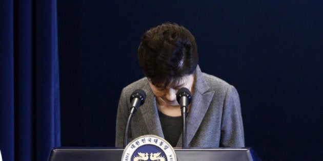 South Korean President Park Geun-Hye bows during an address to the nation, at the presidential Blue House in Seoul, South Korea, 29 November 2016. REUTERS/Jeon Heon-Kyun/Pool