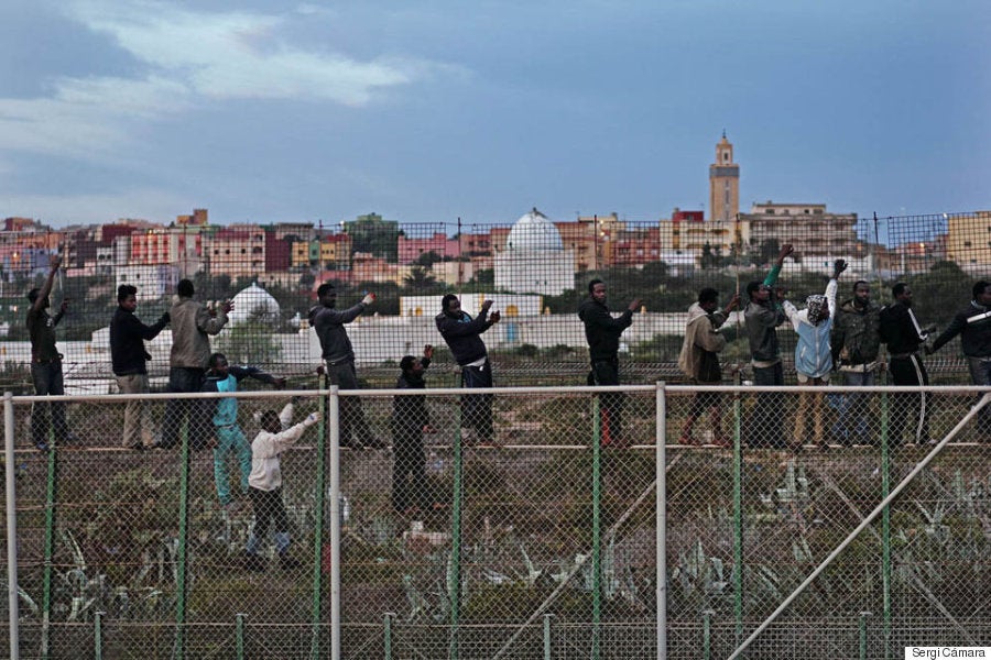 モロッコのスペイン飛び地にアフリカ難民が殺到 命がけの越境 画像 ハフポスト News