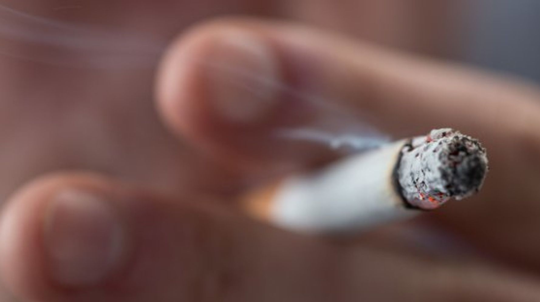 タバコを1本吸うごとに 11分寿命が縮まる 検証動画 ハフポスト News