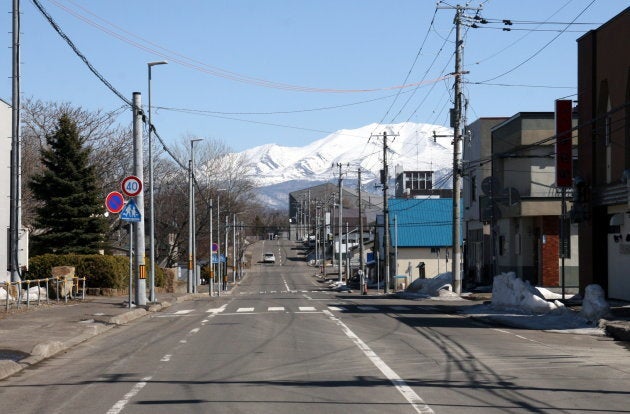 斜里の市街地から見た海別岳（3月27日撮影）