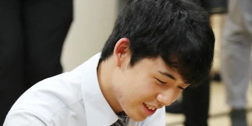 藤井聡太七段の「昇段早すぎ問題」が深刻 昇段パーティが間に合わない