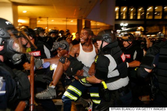 ノースカロライナ州シャーロットで警官が黒人男性射殺 抗議デモが暴動に ハフポスト