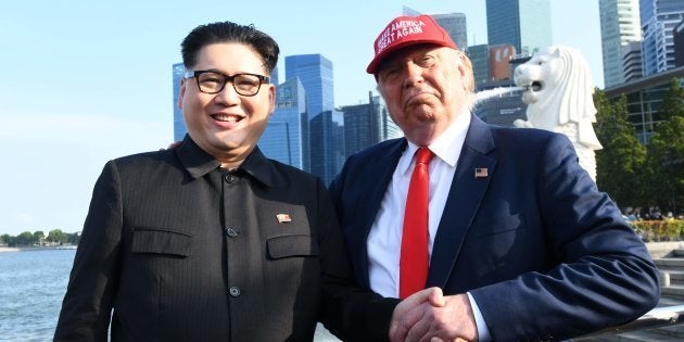 金正恩氏のそっくりさん シンガポールの空港で拘束 サミットに近づくな と叱られる ハフポスト