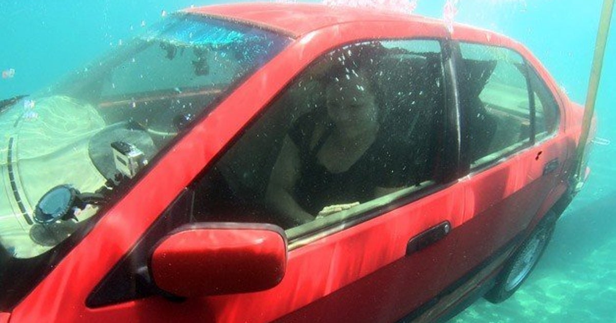 【字幕付きビデオ】思った以上に危険！ 水没した車から脱出する方法を教えます！！ ハフポスト NEWS