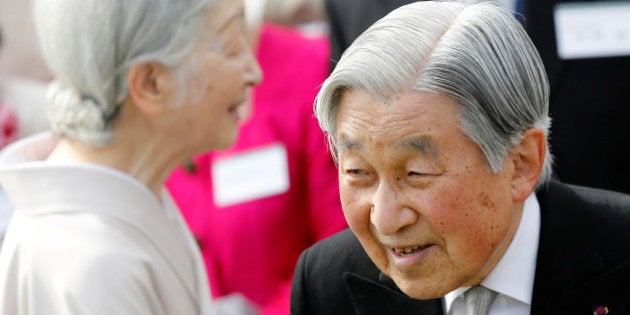 Japan's Emperor Akihito and Empress Michiko attend the annual spring garden party at the Akasaka Palace imperial garden in Tokyo, Japan April 20, 2017. REUTERS/Toru Hanai