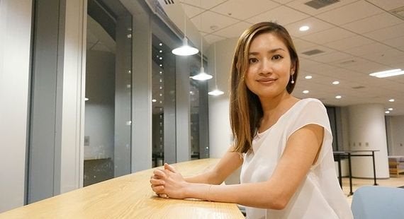 資格はあくまで1つの武器にすぎない スタンフォード卒の若き女性弁護士がメルカリを選んだ理由 ハフポスト 資格はあくまで1つの武器にすぎない スタンフォード卒の若き女性弁護士がメルカリを選んだ理由 ハフポスト