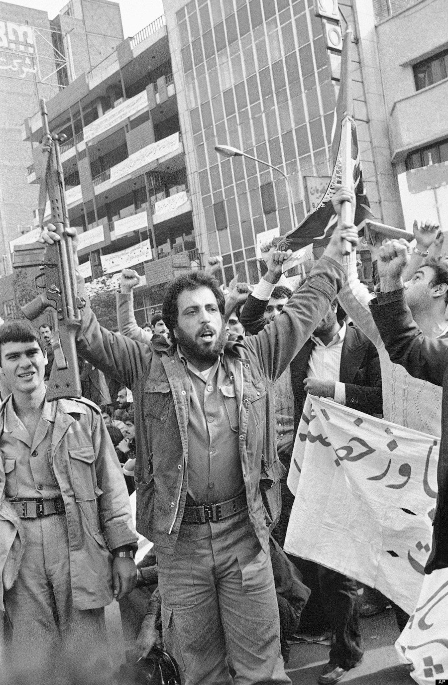 イラン革命から35年 激動の時代をとらえた写真 ハフポスト News