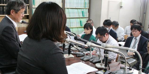 オウム事件 麻原彰晃死刑囚の四女が刑執行を受けてコメント掲載 今はその死を悼みたい ハフポスト