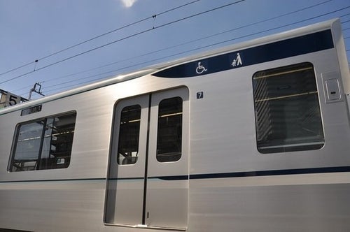 日比谷線3代目車両13000系－