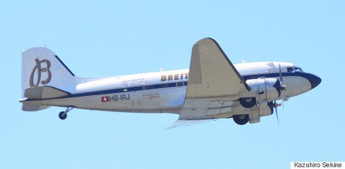 80年前の名機ダグラスDC-3が関西の空を飛ぶ | ハフポスト NEWS