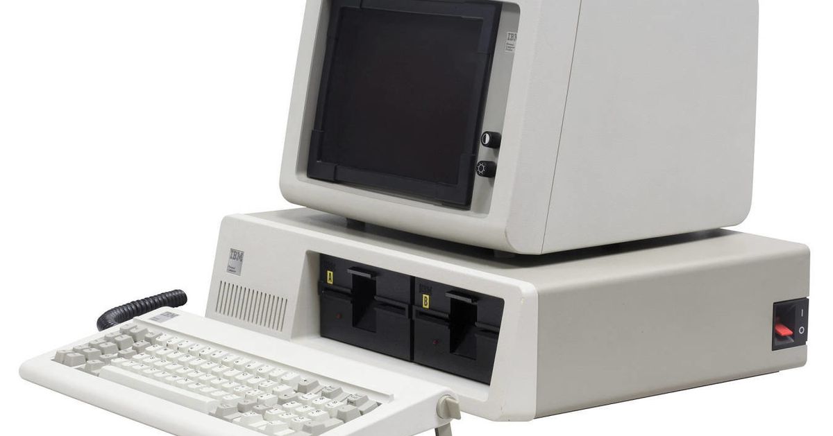 1981年発売の初代IBM PCの未開封品が日本で発掘された | ハフポスト NEWS