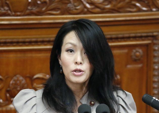 Lgbtをめぐる議論 自民 稲田朋美氏がtwitter初期アカで急きょ参戦 ハフポスト