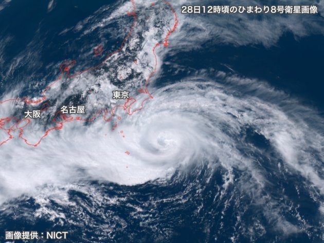 28日12時頃のひまわり8号衛星画像