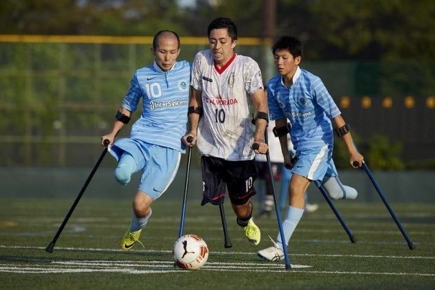 片足を失っても ボールを追いかける アンプティサッカー日本代表 クラッチを手にした勇者たちが世界に挑む ハフポスト