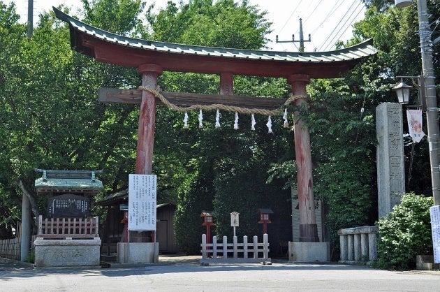 鷲宮神社の鳥居が倒壊 らき すた の聖地で何が ハフポスト