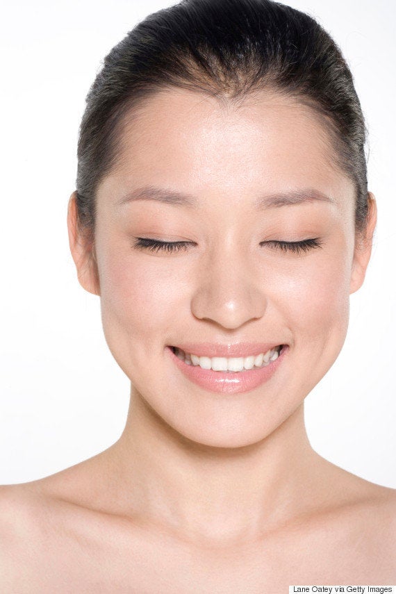 日本人でよかった 謎のポスターを制作したのは神社本庁だった モデルは中国人 の声も ハフポスト