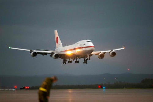 旅人さん　専用 日本政府専用機 (航空自衛隊) 777-300ER 2号機 (プラスチック