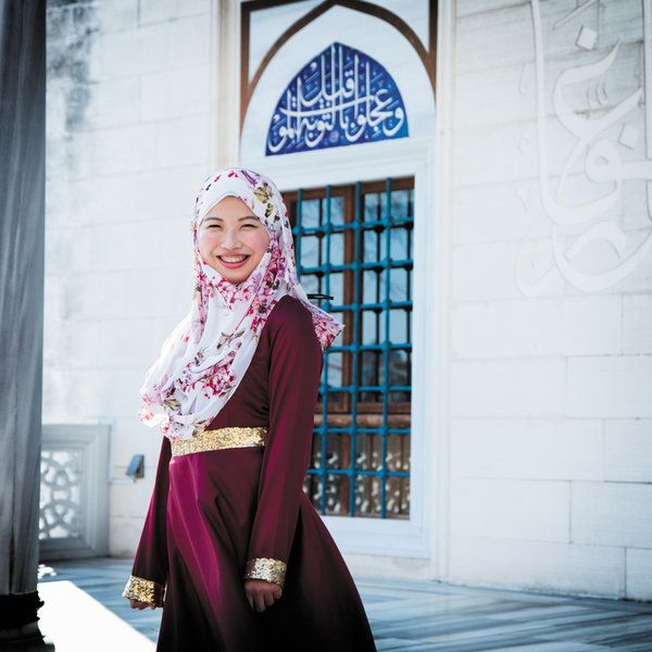 なぜ今 自らイスラム教徒になった美しき日本人女性 ハフポスト