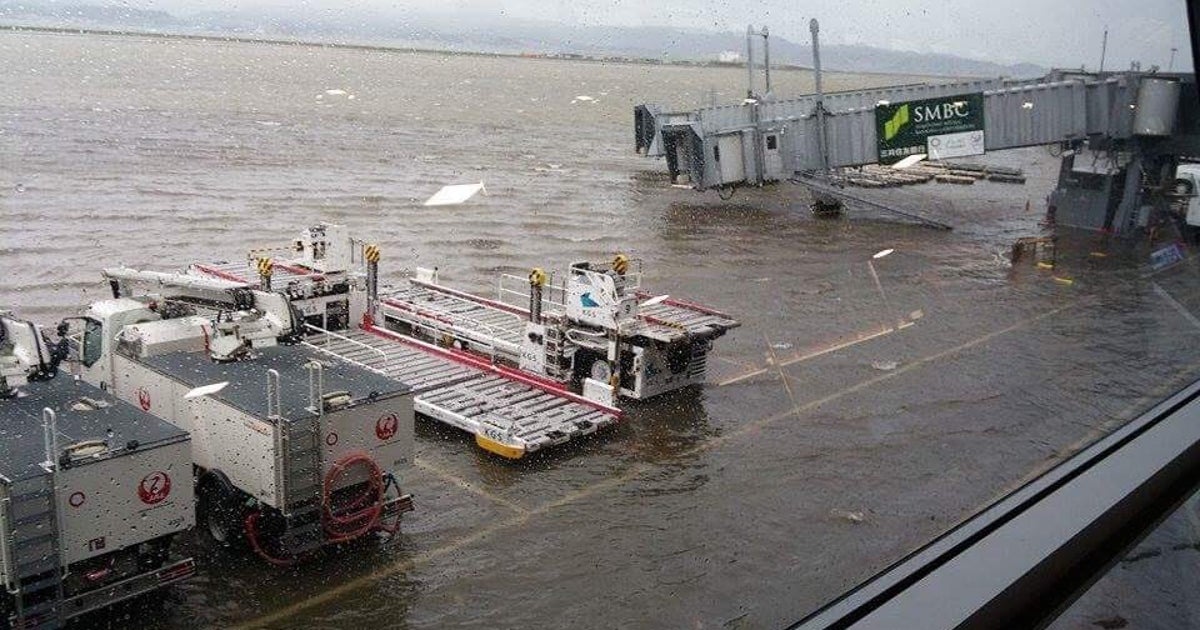 台風21号の接近で関空の滑走路が冠水 空港連絡橋にタンカーが衝突 ハフポスト