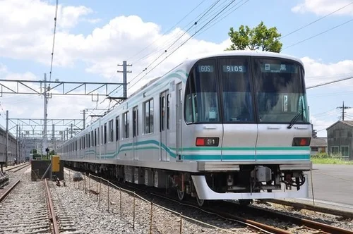 東京メトロ8000系 南北線 リニューアル車 1082642.jpg