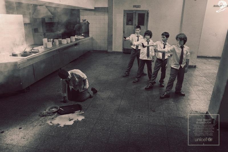 ネットいじめ たった1回の撮影が自殺に追い込む ユニセフのポスターは語りかける ハフポスト News