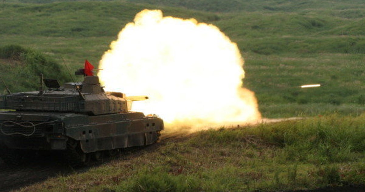 富士総合火力演習で10式戦車ら集結 国内最大級の陸上自衛隊の訓練 ハフポスト 富士総合火力演習で10式戦車ら集結 国内最大級の陸上自衛隊の訓練 ハフポスト