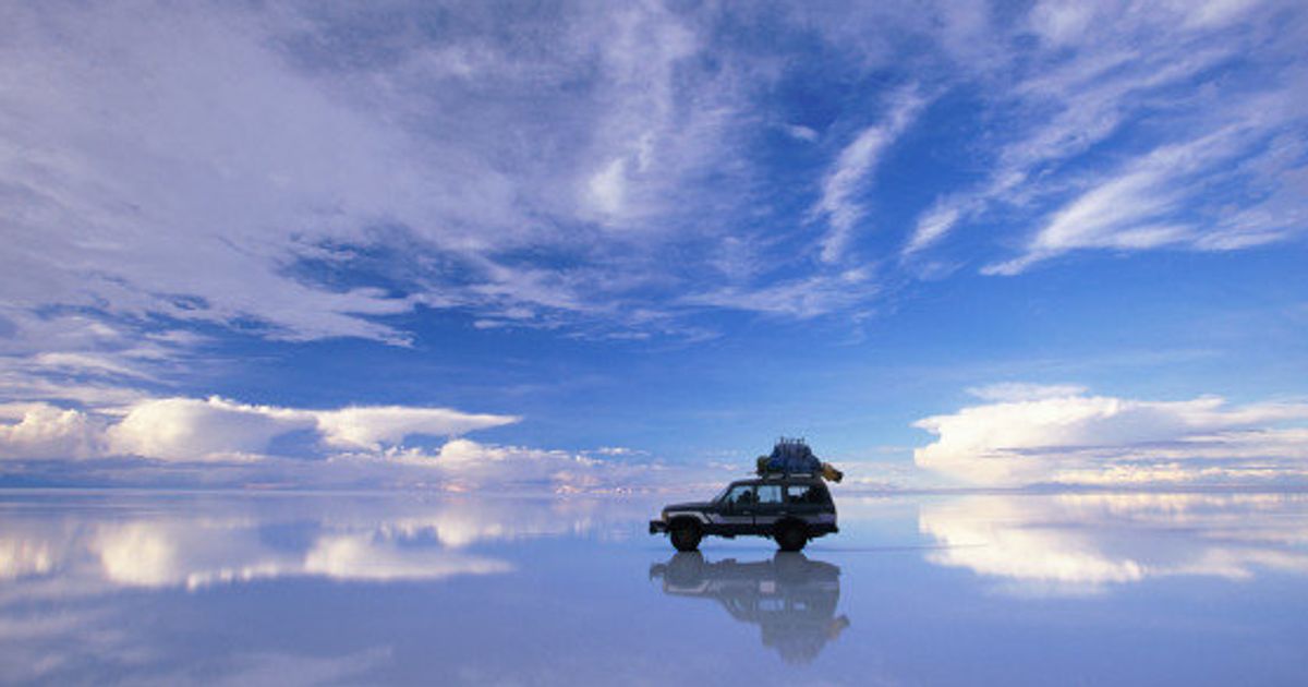 ボリビアのウユニ塩湖 極上の美しさをたたえた塩の平原 画像集