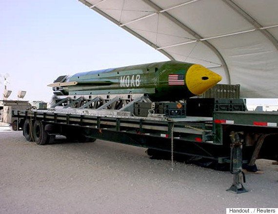 Moab 大規模爆風爆弾 とは 最強通常兵器を初使用 北朝鮮への警告か ハフポスト