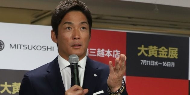 東京・日本橋三越本店の「大黄金展」内覧会に出席した元プロ野球選手でタレントの長嶋一茂さん（2018年07月10日）