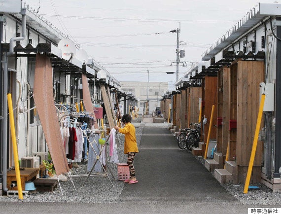 多くの被災者が生活している仮設団地（2016年10月、熊本県益城町）