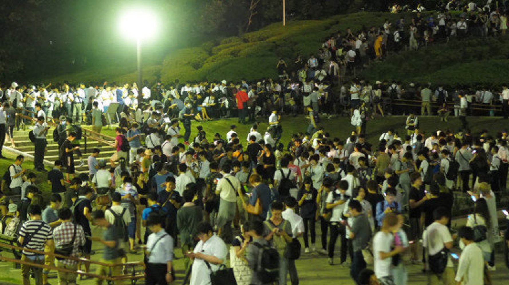 ポケモンgoでお祭り状態の世田谷公園でゴミ拾いをしてきた ハフポスト News