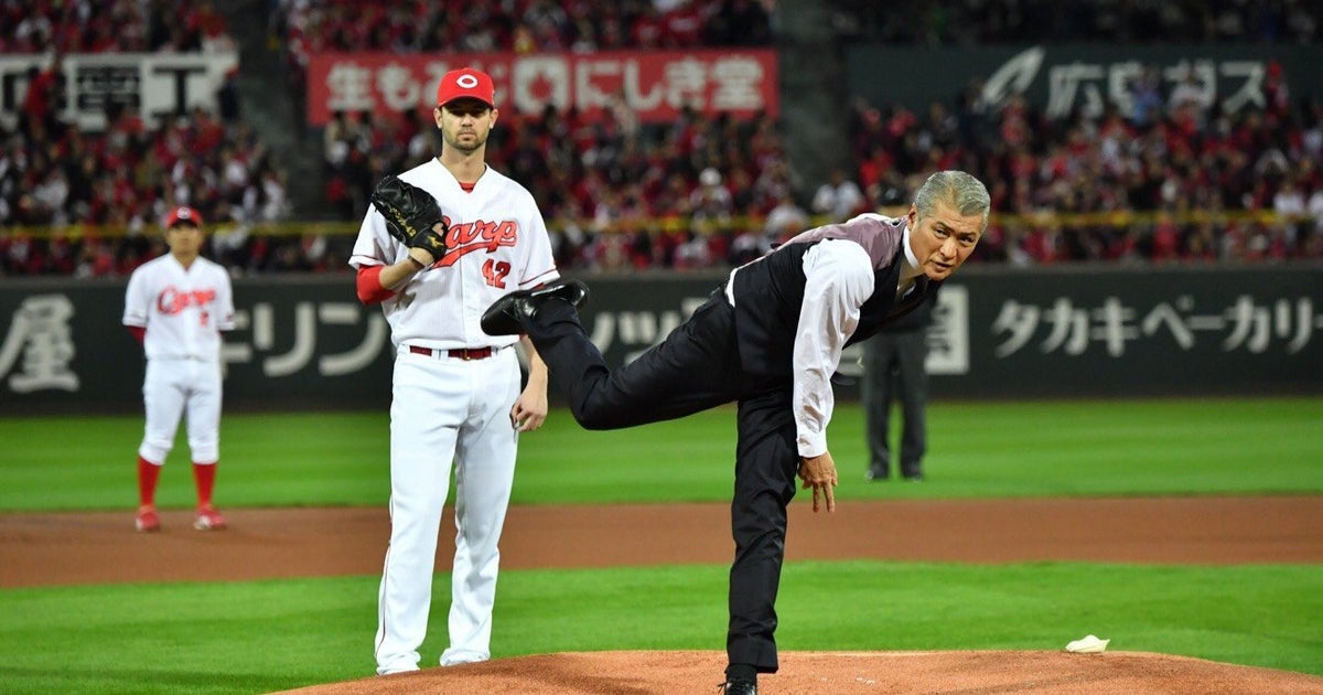 吉川晃司の始球式が最高すぎるから、みんな見て | ハフポスト NEWS