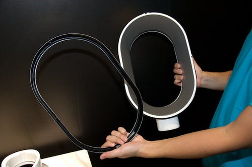 ダイソン初の加湿器「AM10」、高い除菌率と均一な加湿効果を両立