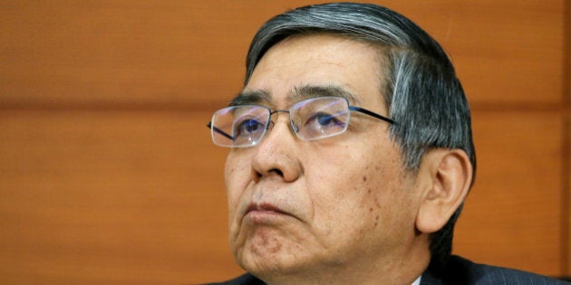 日銀 黒田総裁 失速気味な 成長戦略 の重要性を強調 ハフポスト