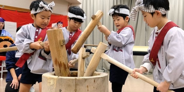 年末年始恒例のお餅つき