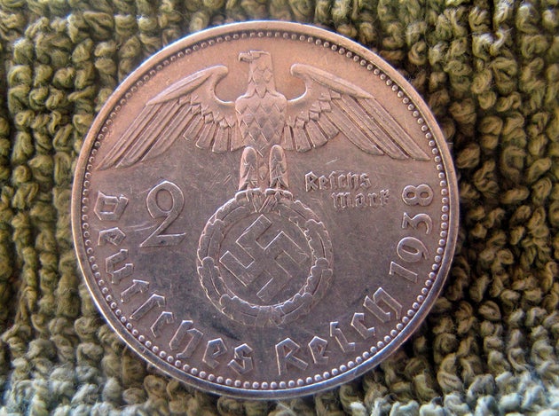 ナチスの隠れ家? アルゼンチンのジャングルで発見された廃墟には何が残されていたのか